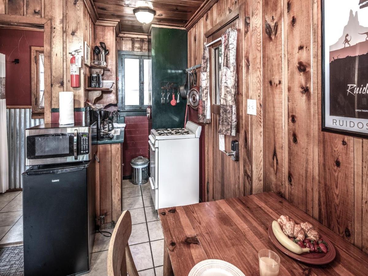 Apache Village 10, King Studio, Midtown, Sleeps 2 Ruidoso Luaran gambar