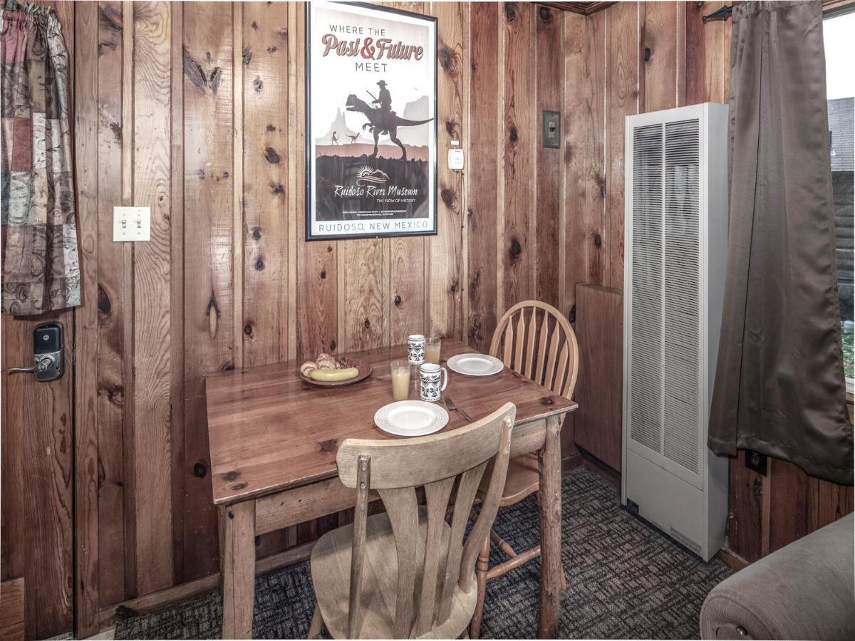 Apache Village 10, King Studio, Midtown, Sleeps 2 Ruidoso Luaran gambar
