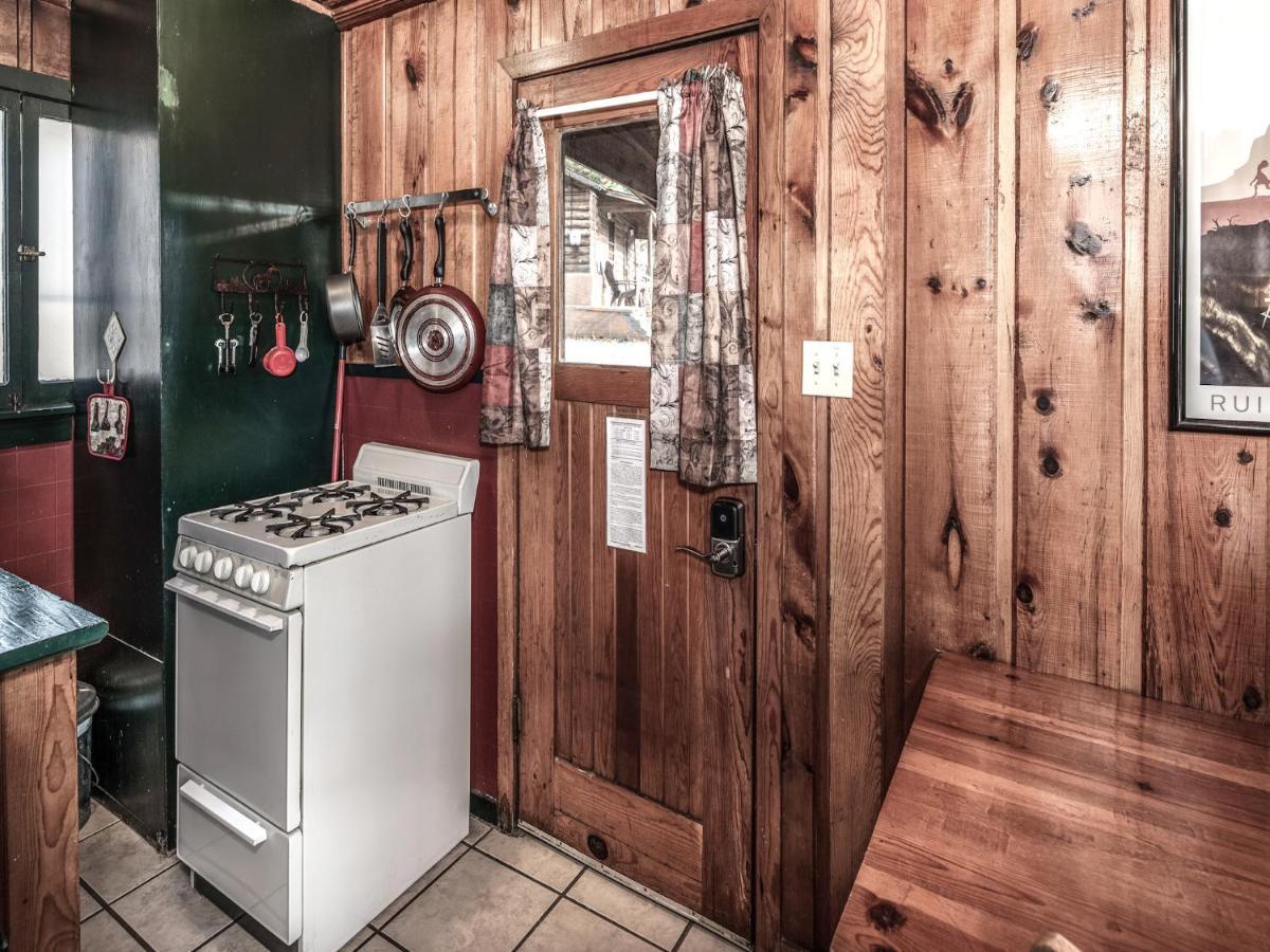 Apache Village 10, King Studio, Midtown, Sleeps 2 Ruidoso Luaran gambar